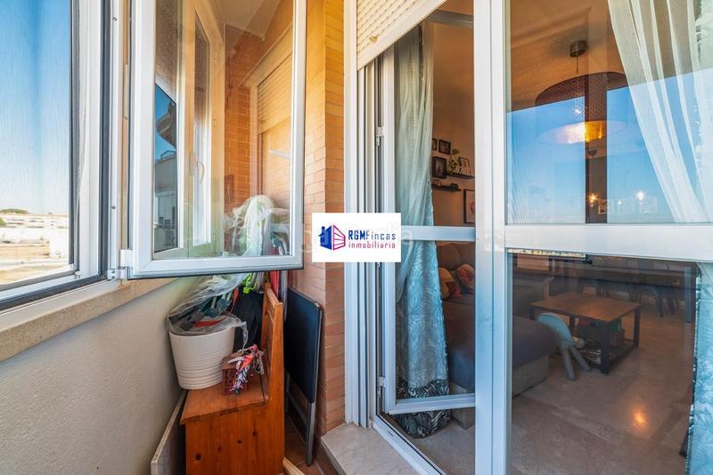 Foto 5246da4b-9f29-4386-86db-070adfd68081. Appartamento con riscaldamento parcheggio piscina in Sevilla