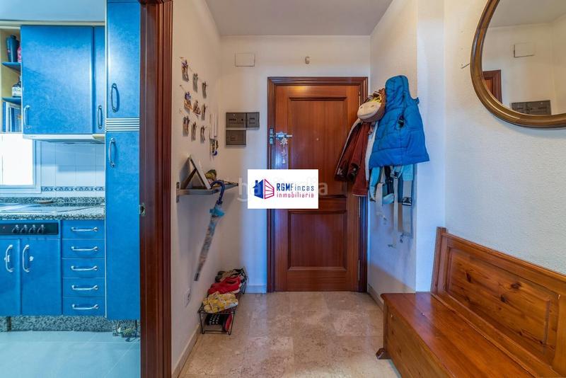 Foto a1140078-2b0a-4ee0-abdc-dee80b8f1d20. Appartamento con riscaldamento parcheggio piscina in Sevilla