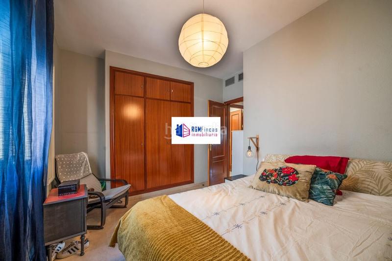 Foto a78cce88-4093-4eb9-930a-7689a8664060. Etagenwohnung mit heizung parking pool in Parque Alcosa Sevilla