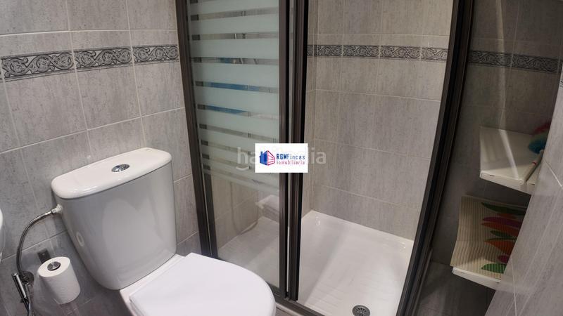 Foto 8283a2eb-6dde-417b-aa3a-242b947bda38. Alquiler piso luminoso piso con garaje este en colores - entreparques Sevilla