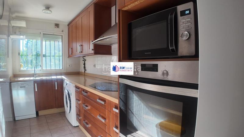 Foto 1a6037f1-42b6-48dd-a800-10aa51fca5a4. Miete etagenwohnung in colores - entreparques Sevilla