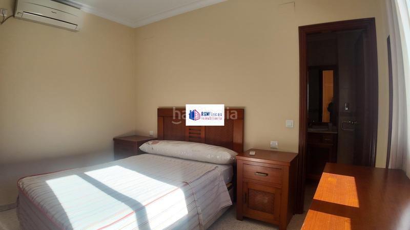 Foto e2b8a94e-3b10-4212-8c76-0030970e63b7. Miete etagenwohnung in colores - entreparques Sevilla