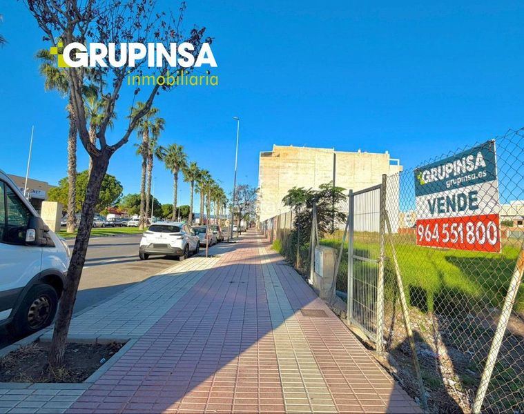 Foto 042d9b34-ce7f-4672-afc1-0e3f6f8e1108. Terreny residencial a Llombai Burriana