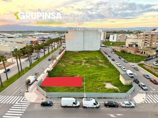 Terreno residencial en Transport