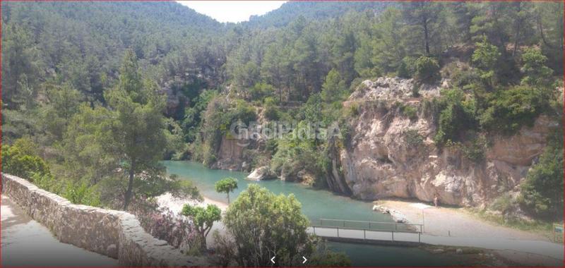 Foto c4fbc4be-14f6-44cb-a831-9ee3afe147d8. Terrain résidentiel dans Montanejos