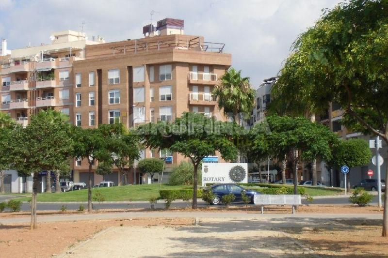 Foto 2e277428-0847-435a-8908-ec6bceb50527. Terreno residenziale in Piscinas Burriana