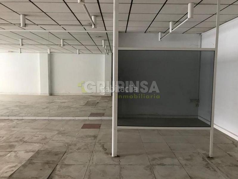 Foto 3e0cff05-e39c-485e-9866-4c6cad06bb80. Geschäftsraum in Vall d´Uixó (la)