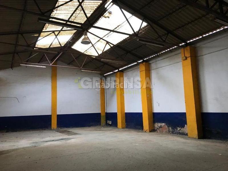 Foto c29772f2-4fe3-47b2-a7ad-4c6548066fed. Geschäftsraum in Vall d´Uixó (la)