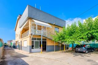 Chalet en Playa-Ben Afeli. Chalet en venta en playa, 5 dormitorios.