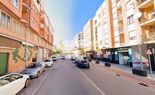 Lloguer Local Comercial a Santa Quiteria - Les Boqueres. Local en alquiler en avenida de jose ortiz.