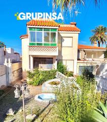 Chalet en Playa-Ben Afeli. Chalet en venta en playa, 4 dormitorios.