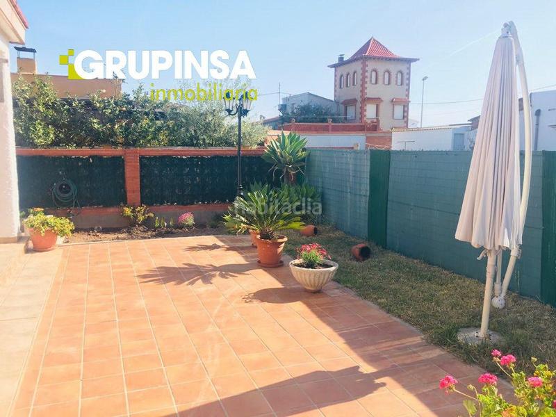 Foto 99aae3ee-17cf-495d-bd06-03364f88bcc7. Chalet  en venta en playa, 3 dormitorios. en Almazora / Almassora