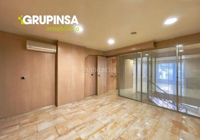 Foto 8a3c6b8c-3f21-49b2-a169-d4fbd32493df. Alquiler local comercial local en alquiler en avenida de jose ortiz, 3 dormitorios. en Almazora / Almassora
