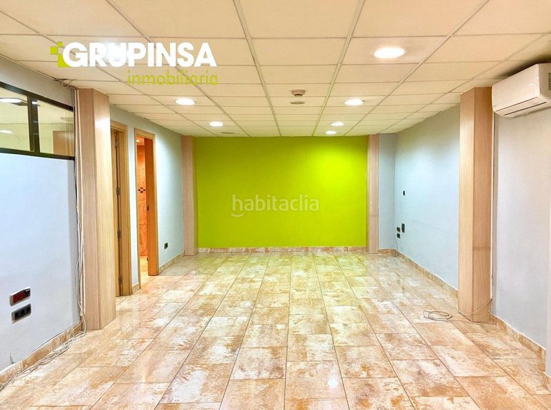 Foto a0226b15-2ae9-455d-89b5-22e6398cd549. Alquiler local comercial local en alquiler en avenida de jose ortiz, 3 dormitorios. en Almazora / Almassora