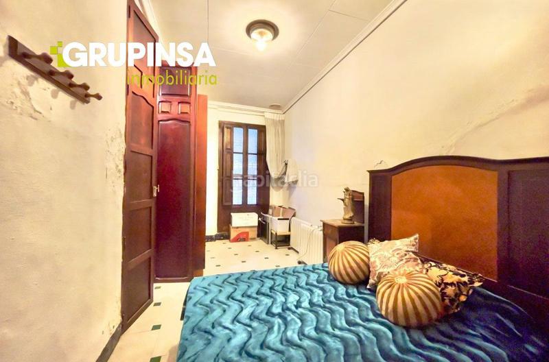 Foto 29a47aaf-4078-4988-ba0c-bea2672e2307. Haus mit parking in Centro Almazora / Almassora