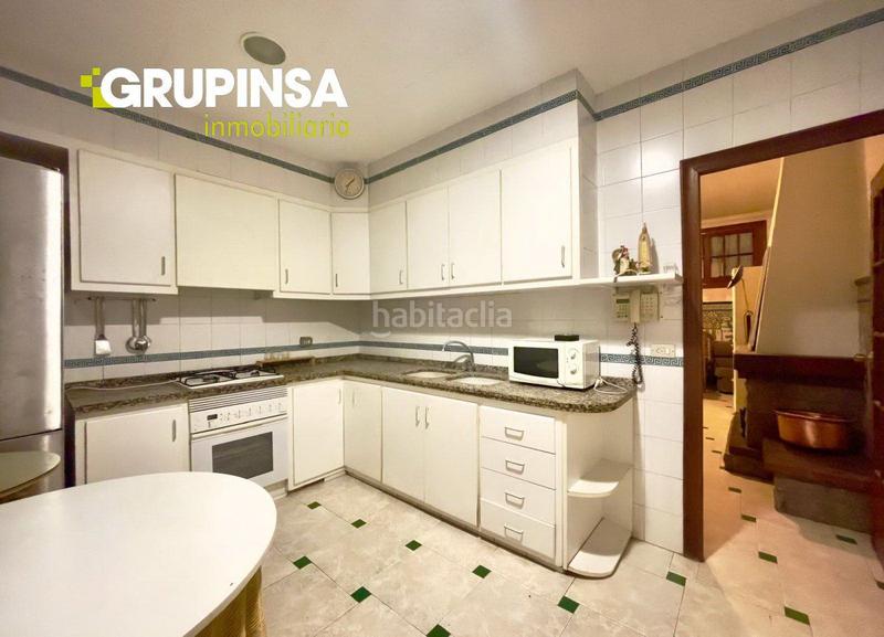 Foto 471656f7-34a7-439b-a796-2c2274095e1c. Haus mit parking in Centro Almazora / Almassora