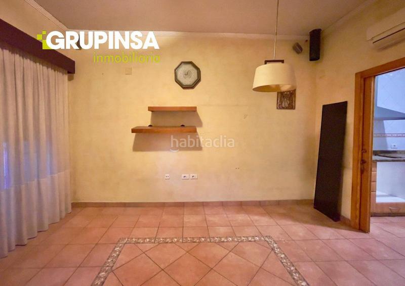 Foto a8e184b6-348a-480a-8311-eeac32f9c016. Haus mit parking in Centro Almazora / Almassora