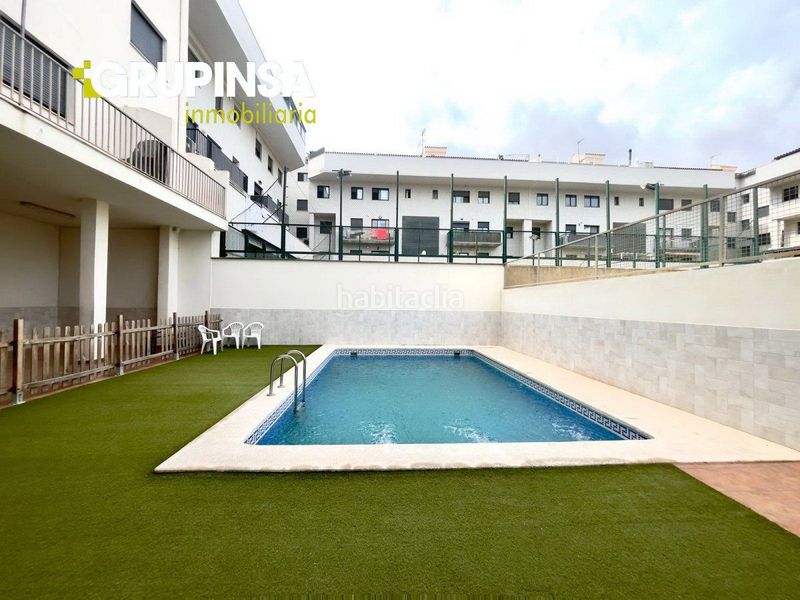 Foto 464b3b09-610e-42f0-aa54-fb39414608ee. Flat with parking pool in Centro Almazora / Almassora