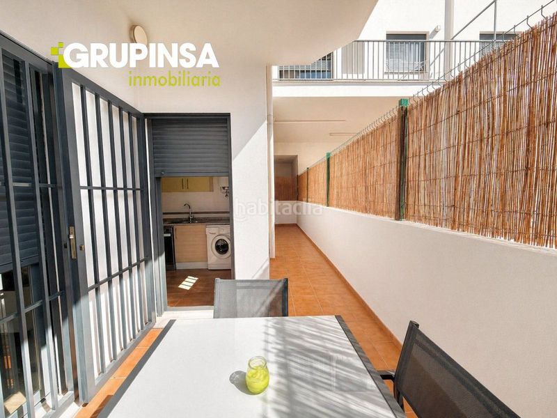 Foto 9873c7c2-eed0-487b-a28e-a6d14b112543. Flat with parking pool in Centro Almazora / Almassora