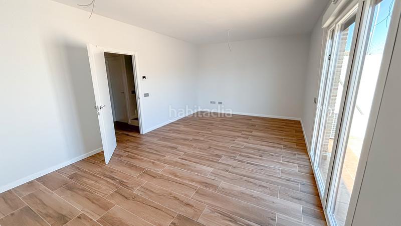 Foto 81f3403a-2220-4f4c-a767-ea379620d906. Casa a schiera con riscaldamento in Yuncos