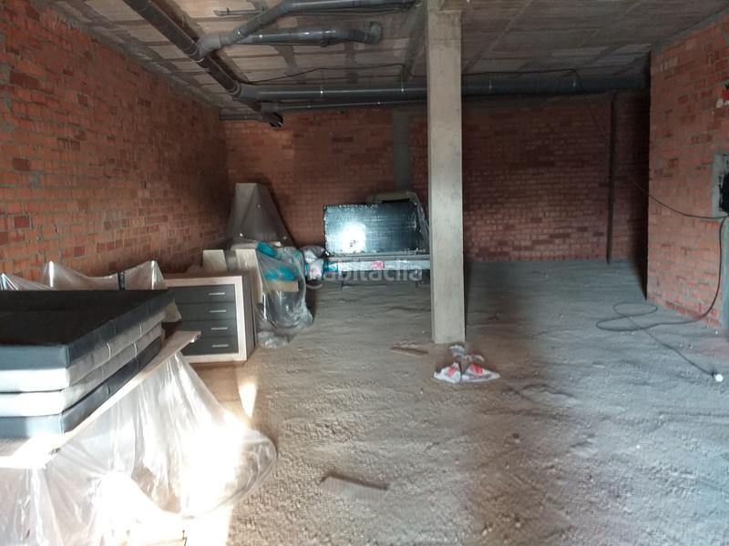 Foto 4d325fad-bef2-44f7-bcb6-52b47f822ed2. Alquiler local comercial en n/a locales , de alquiler con opción a compra en Alcalá del Río