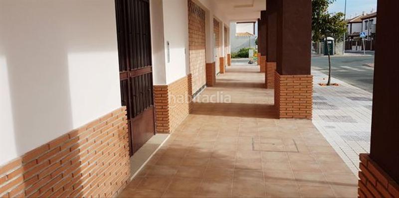Foto 5f2667a6-8401-43aa-bb44-3e7dd5e442d1. Alquiler local comercial en n/a locales , de alquiler con opción a compra en Alcalá del Río