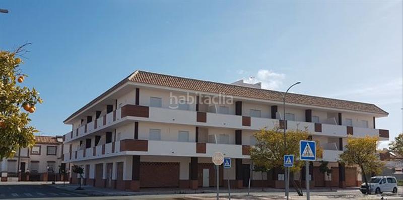 Foto f70cf550-1142-400b-8a47-e7a53daf48d5. Location local commercial dans avenida de triana 5 dans Alcalá del Río