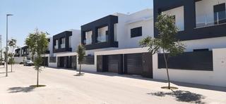 Lloguer Xalet a San Jose de la Rinconada. Alquiler chalet con club social privado. residencial la unión, l