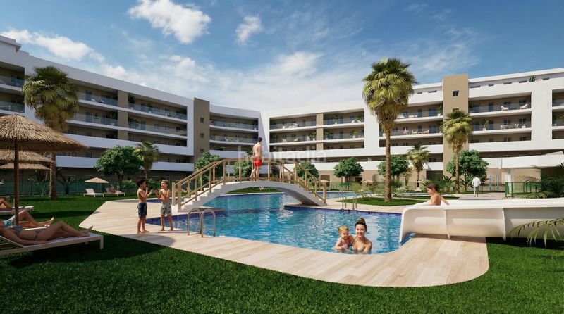 Foto d3bf1ad2-e76b-49c3-9724-c575074918eb. Àtic 444m<sup>2</sup> a calle 28 de febrero 53a a Rinconada (La)