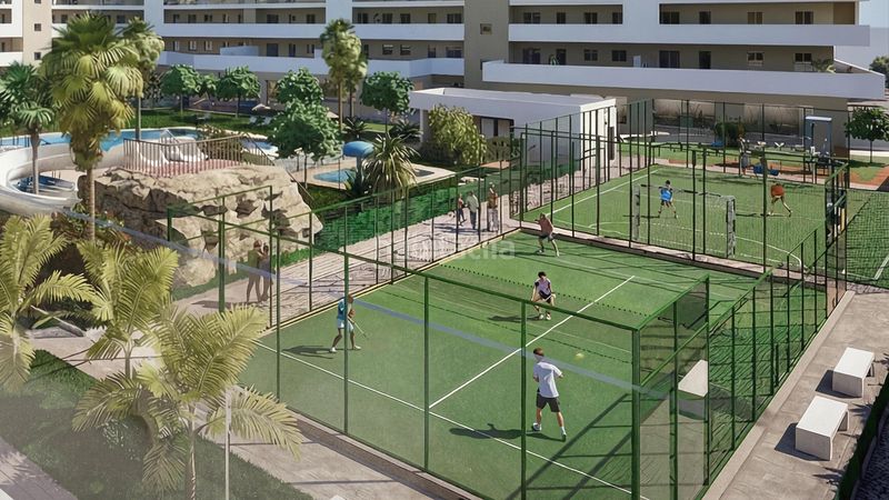 Foto 1357ef92-217c-4a27-a311-165560aa9627. Flat with heating parking pool in colores - entreparques Sevilla
