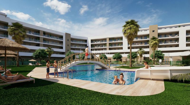 Foto 58a7394c-e9a3-423f-ad9a-c9ade3adadc4. Flat with heating parking pool in colores - entreparques Sevilla