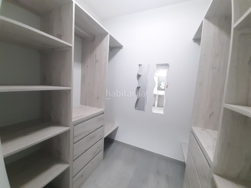 Foto da9ef539-7d0f-454b-9332-56de8d5a36fc. Rent flat with heating parking pool in Rinconada (La)