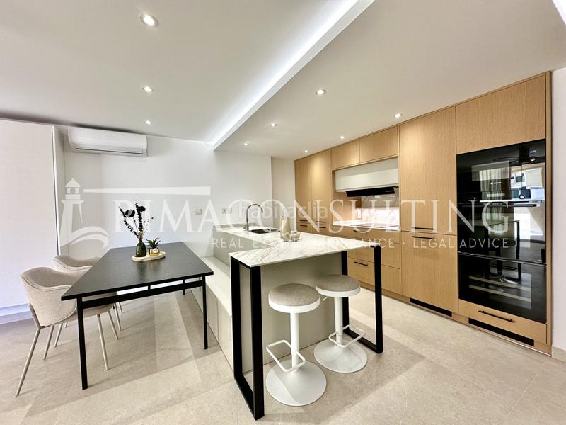 Foto 2b1c372e-3c1d-4b17-8afa-25efcf39ba6d. Piso en avenida duque de ahumada 8 a-0276 apartamento venta 2000 en Marbella