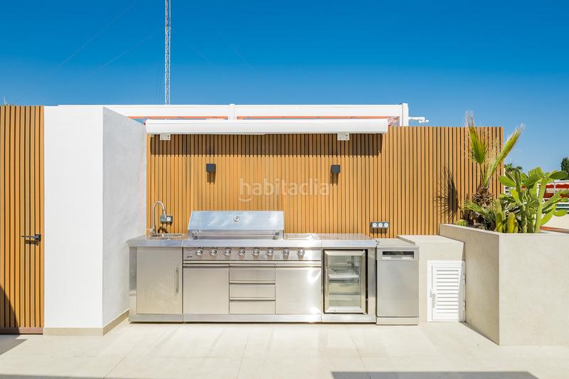 Foto 44383f19-a882-404e-b442-9cbceed5b4fd. Ático a0288-atico en venta en Playa de la Fontanilla Marbella