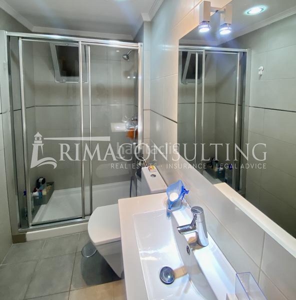 Foto 09aa4620-f558-4f82-af5b-f9c360f0727a. Piccolo appartamento in avenida duque de ahumada 9 in Marbella