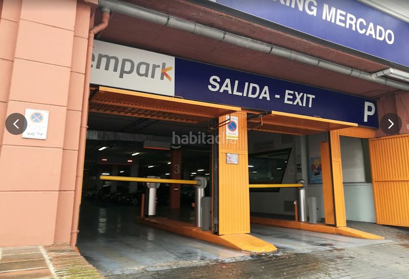 Foto 10b44787-9c81-44e2-8bb8-1c17b45154d9. Aparcament cotxe a Ricardo Soriano Marbella