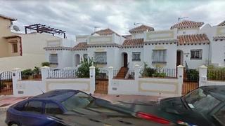 Casa adossada  Calle moscatel. Especial inversores