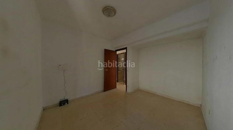 Foto 306996a0-3639-45bf-bfa4-d8928a7bd376. Piso oportunidad inversores en Centro ciudad Fuengirola
