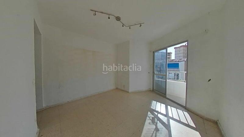 Foto 4c0ce9d1-a1a9-4c95-b23c-a1efa0a4f890. Piso oportunidad inversores en Centro ciudad Fuengirola