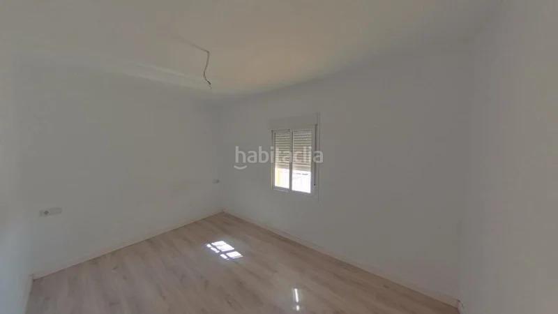Foto d2b046f9-894e-4649-afad-19dbd9ea8d32. Planta baja oportunidad inversores en Dos Hermanas - Nuevo San Andrés Málaga