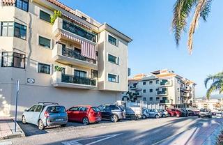 Local commercial  Avenida carlos cano. Local comercial en venta en estepona