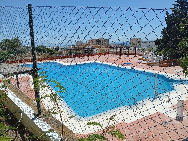 Foto 8a842741-6509-4e20-8eb8-de38337397d0. Pis amb aparcament piscina a El Pinillo Torremolinos