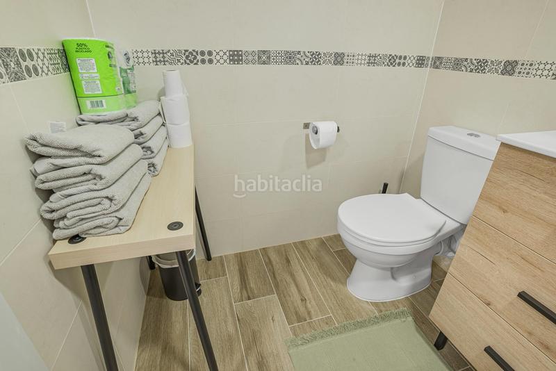 Foto 6c364762-4553-4488-846d-bd94ed2793a8. Piso mobiliario incluido en El Pinillo Torremolinos