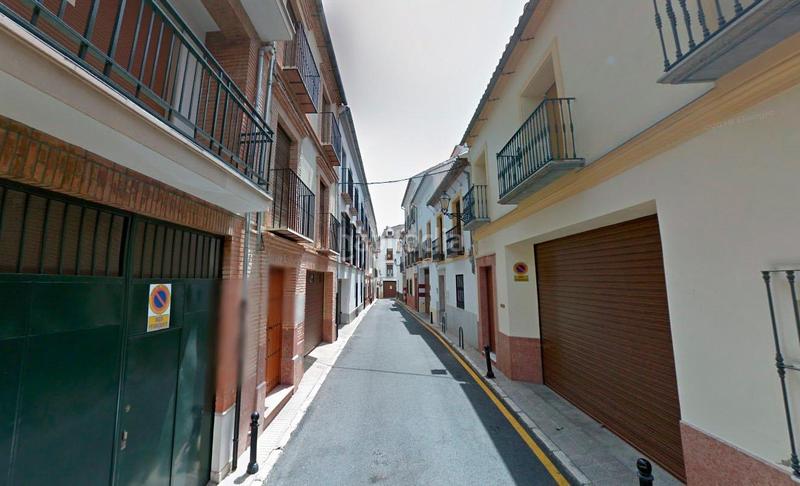 Foto 0d6e1e10-96fc-4a9a-b3b8-e9d3cd8c20a8. Parking coche plaza de garaje, , málaga en Centro Antequera