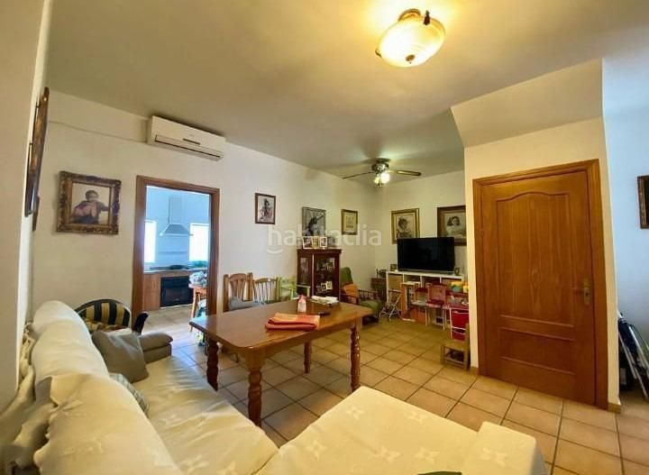 Foto acf08d06-3755-46ac-8f35-01efb1e4c307. Casa amb calefacció aparcament a Álora