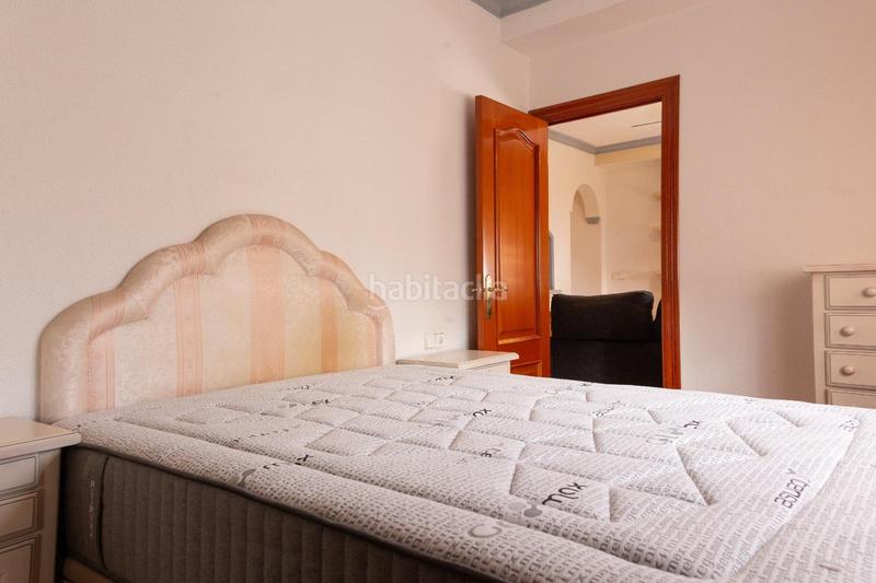 Foto b4428cb3-ff0e-4847-966f-b9c5478c7e86. Pis amb piscina a Guadalmar Málaga