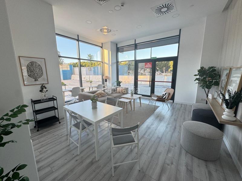 Foto 3063fff5-fde8-4d30-8a41-27df58ed8aa6. Piso  en venta en paseo martiricos en Martiricos - La Roca - La Rosaleda Málaga