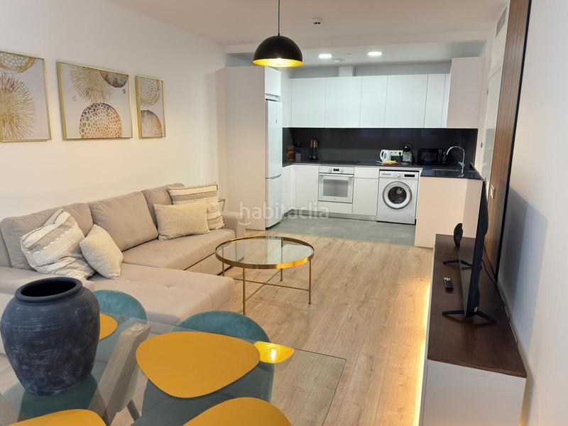 Foto 719bd924-f5c7-4129-b74e-8e70215f6435. Piso  en venta en paseo martiricos en Martiricos - La Roca - La Rosaleda Málaga