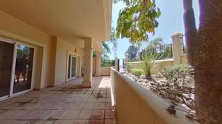 Erdgeschoss  Calle yerbabuena. Piso en venta en urb. belair