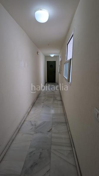 Foto c5395285-dd40-49ab-8746-870612012daa. Appartamento in Parque Ayala - Jardín de la Abadía - Huelín Málaga